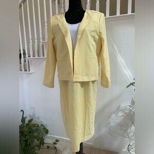 NWOT - 2Pcs - Professional / Formal Women’s Suit (Dress/Jacket)